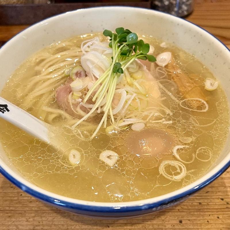 塩ラーメン(自家製麺 啜乱会)