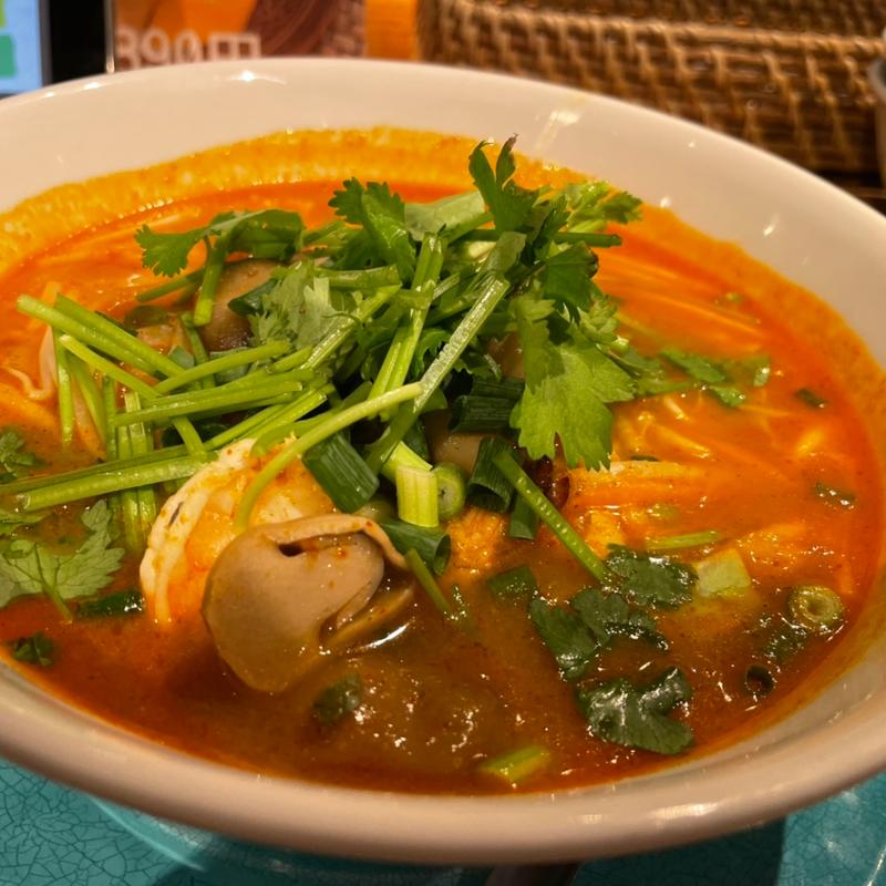トムヤムラーメン(アムリタ食堂)