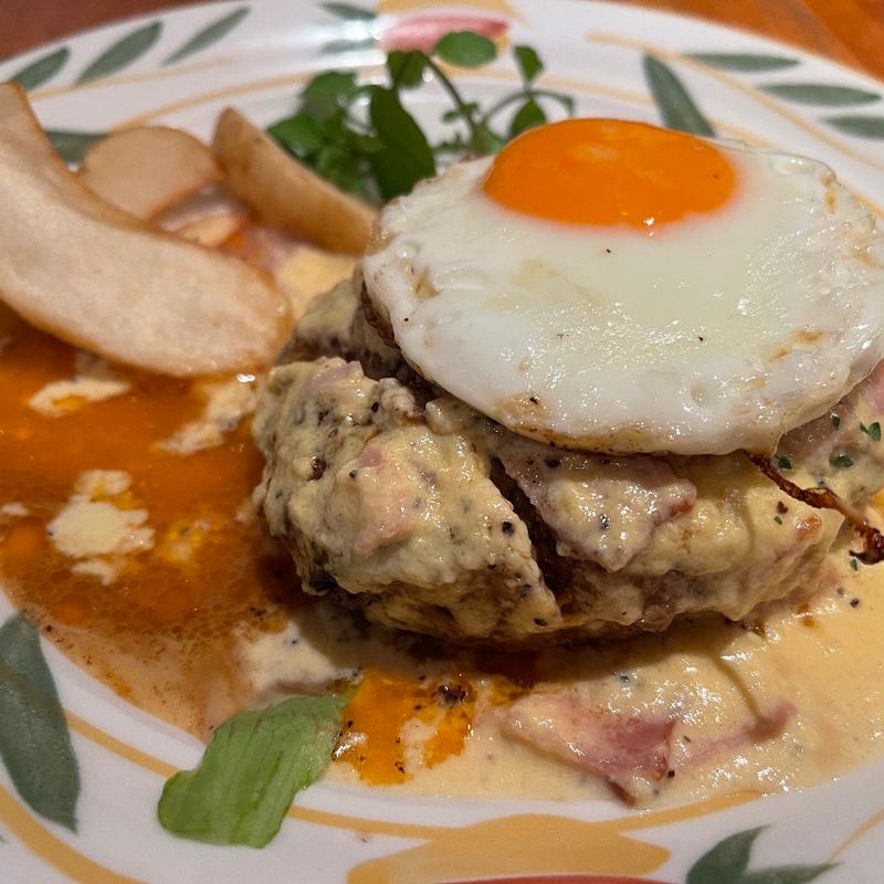 チーズハンバーグ(とくら 新堀川店 )