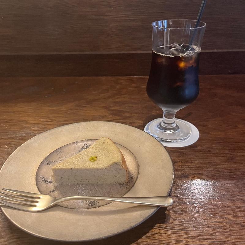 チーズケーキ(from afar)