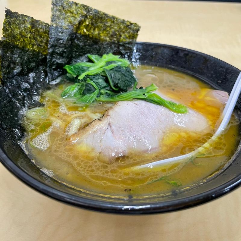 醤油とんこつラーメン(ぎょうてん屋 厚木本店)