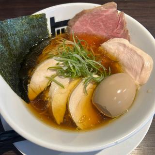 特製醤油らぁめん(らぁめん トリカヂ イッパイ )