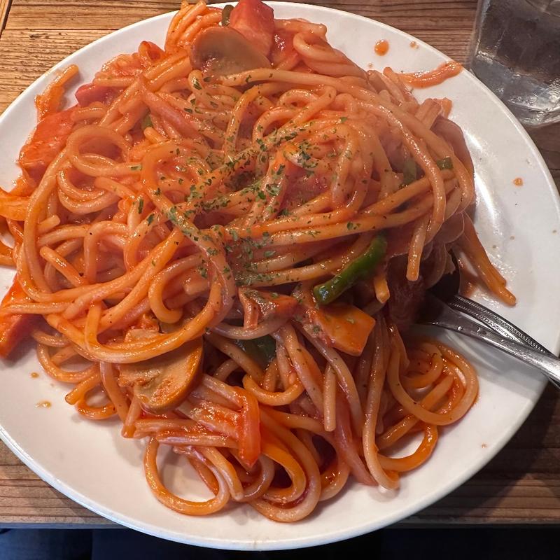 B級定番！ナポリタン(朝日食堂)