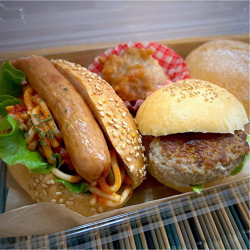 MonaMona BOX(モナモナ 河原町店 （MonaMona）)