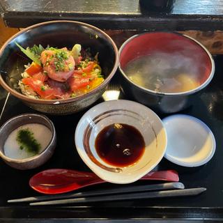 鮪丼(肴とり 渋谷店)