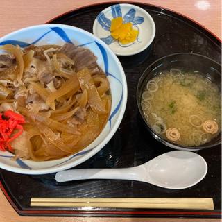山形牛　牛丼(さがえサービスエリア 売店)