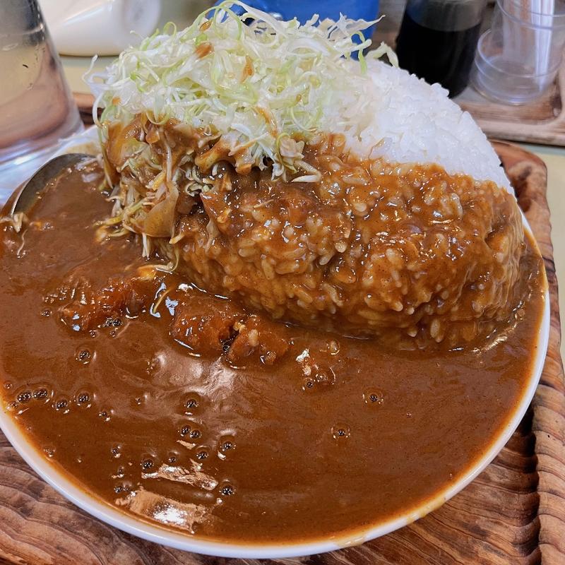 チキンカツカレー　大盛り(山路)