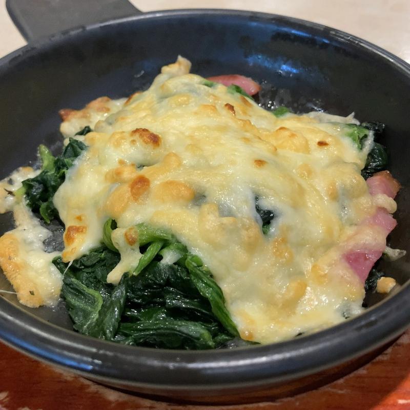 ほうれん草とベーコンのチーズ焼き(ガスト 聖蹟桜ヶ丘オーパ店 )