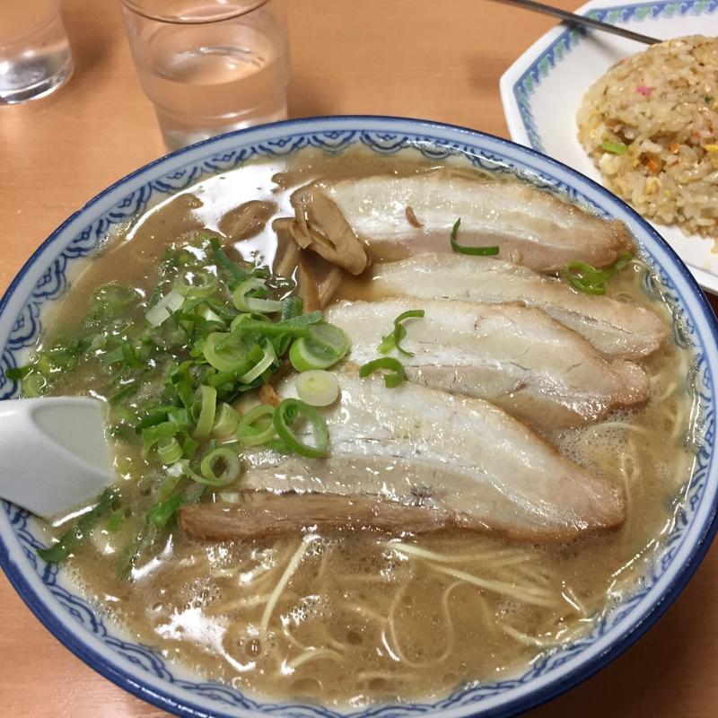 チャーシューメン(元祖 赤のれん 和亭(なごみてい))