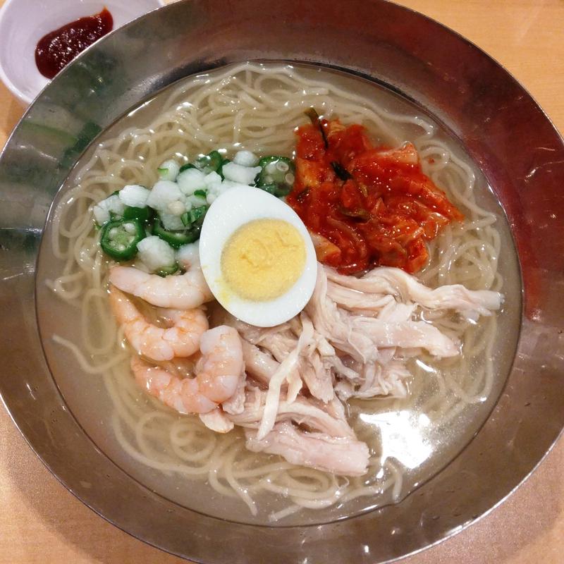 海老と蒸し鶏のコク旨冷麺(ガスト 仙台八乙女店 )