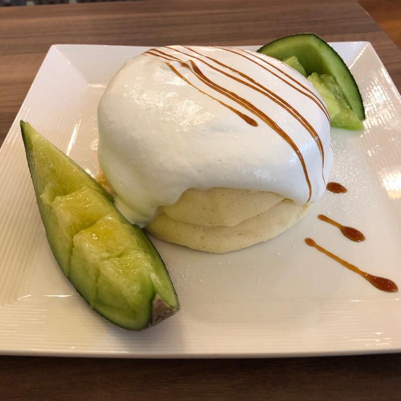 メロンのリコッタパンケーキ(高倉町珈琲 柏の葉店)