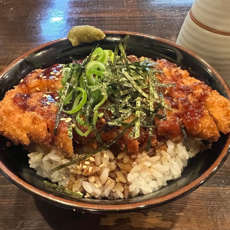 冷やだしかつ丼(かつ丼 吉兵衛 旭通店)