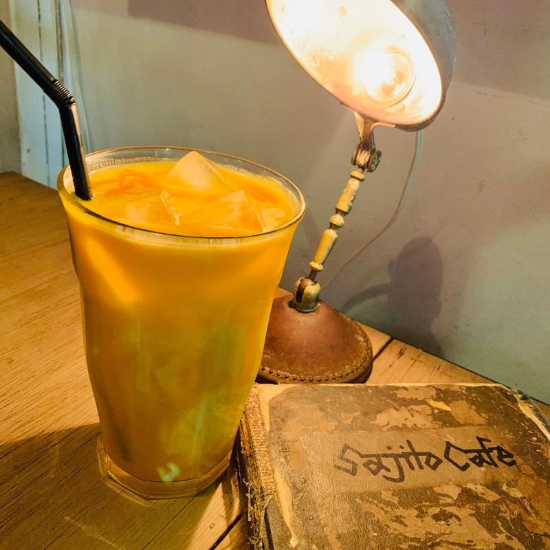 マンゴーラッシー(Sajilo Cafe （サジロ カフェ）)