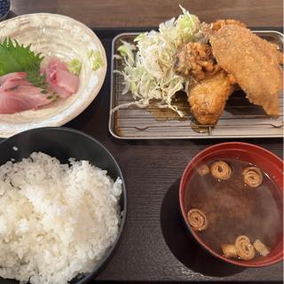 魚フライ定食(さかなやま 本場伏見店)
