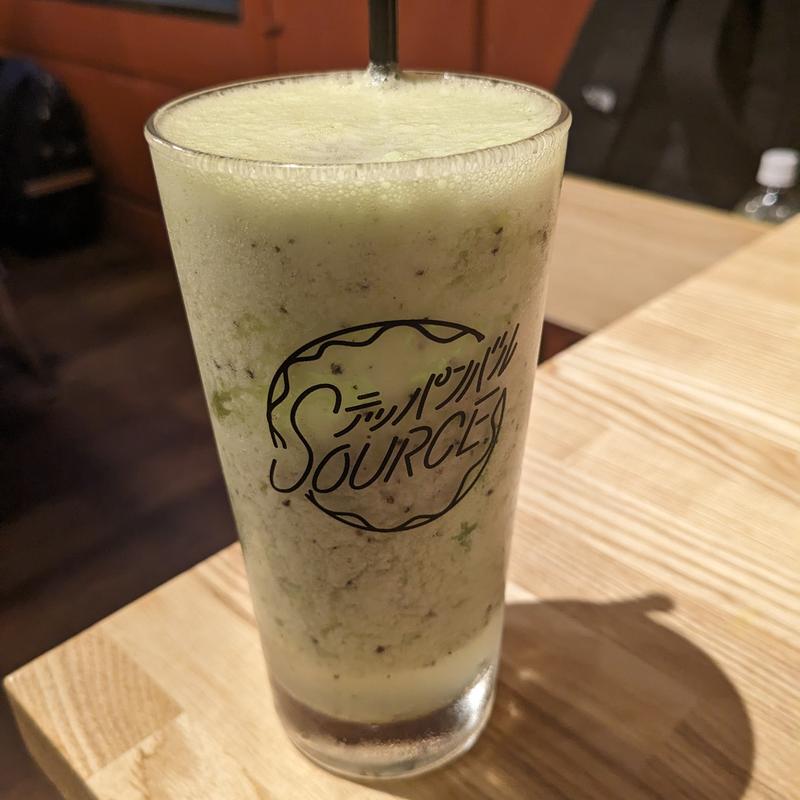 まんまサワー（キウイ）(鉄板バル SOURCE 五反田店)