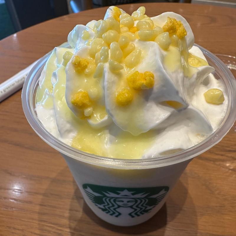 瀬戸内レモンケーキ フラペチーノ(スターバックスコーヒー アリオ橋本店)