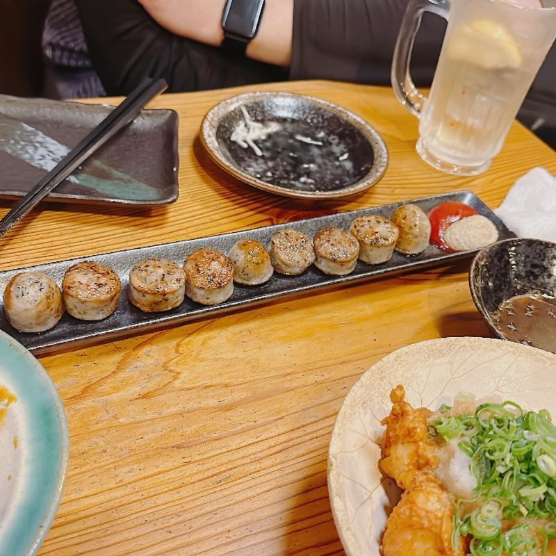 (居腹じらいや)