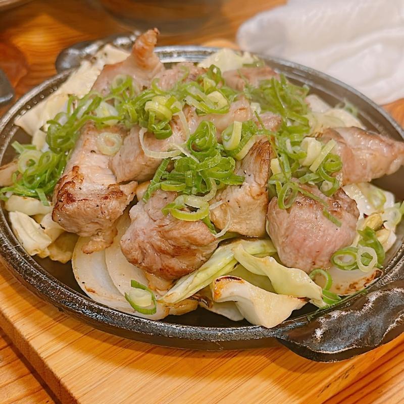 (居腹じらいや)