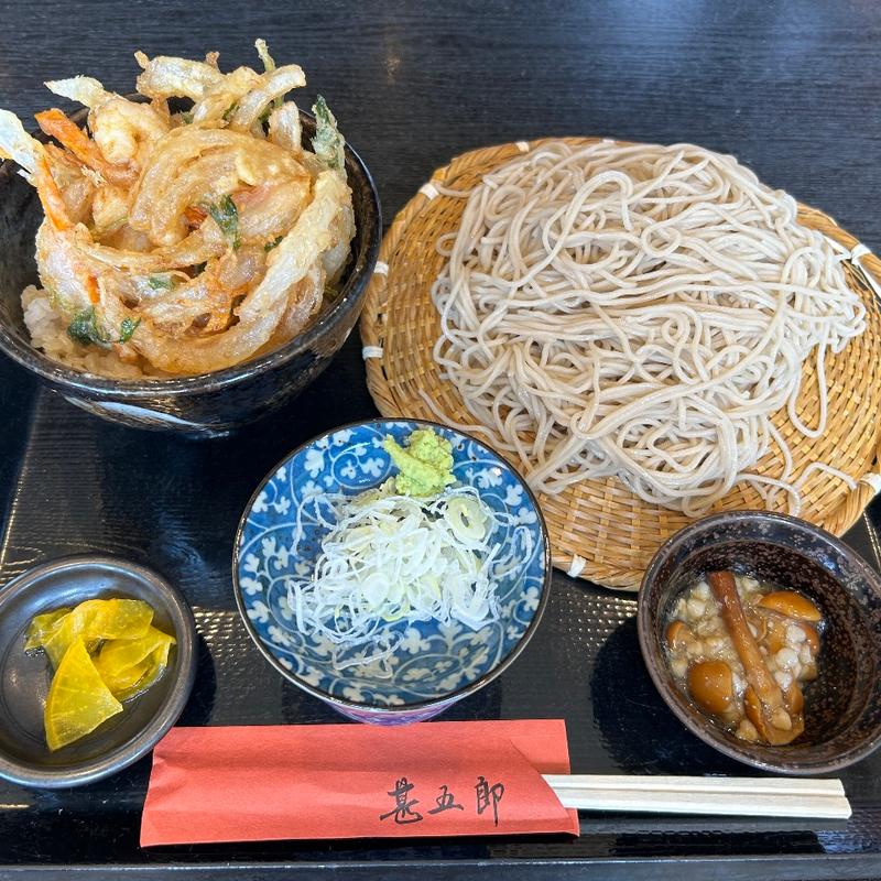 かき揚げ丼セット(手打ち蕎麦家甚五郎)