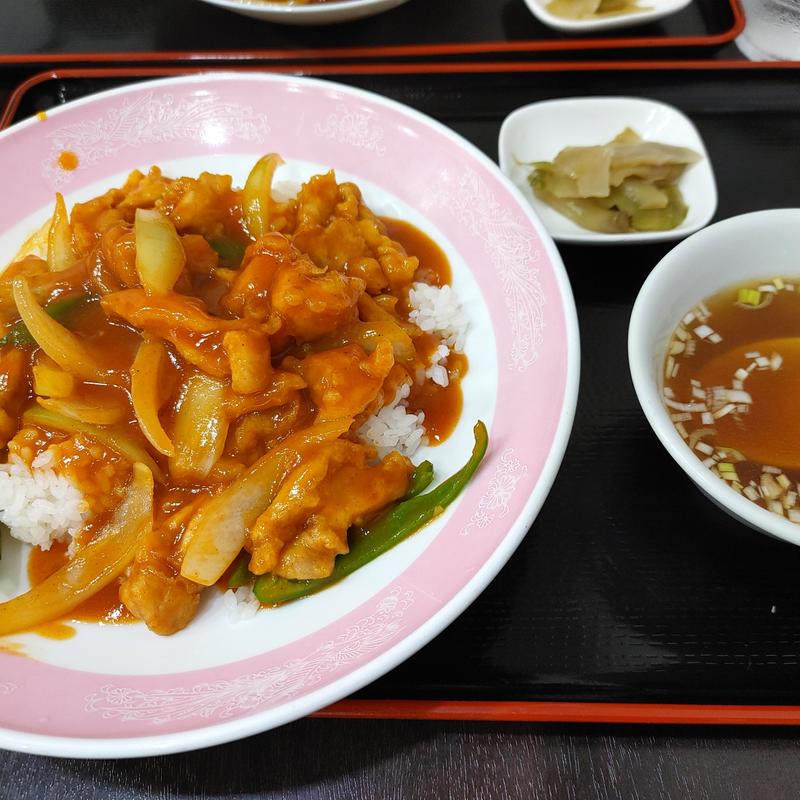 中華風チキンカレーライス(かな芽)