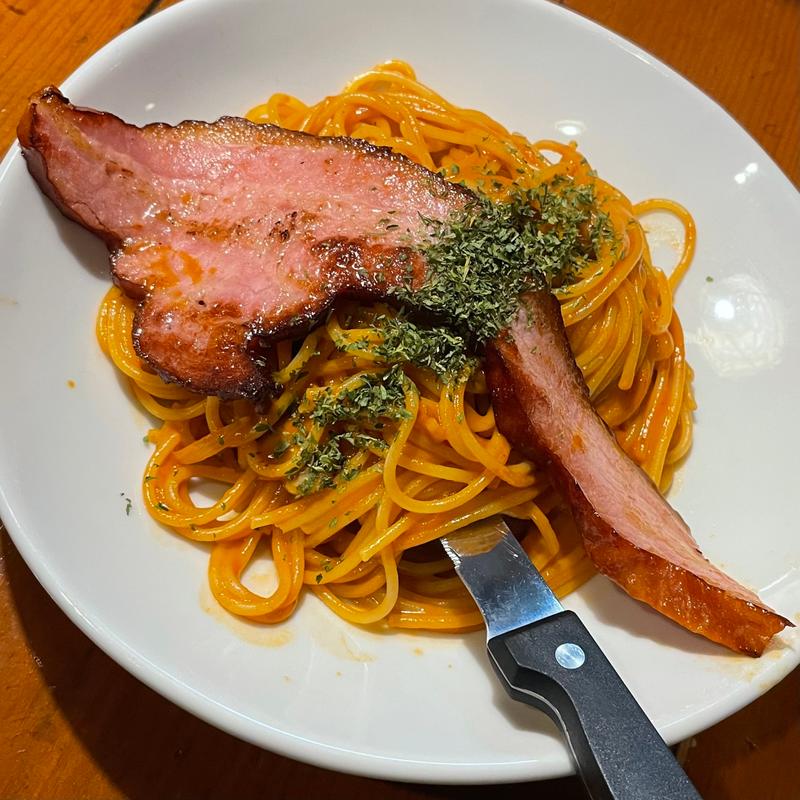 びっくりベーコンのナポリタン(都筑亭)