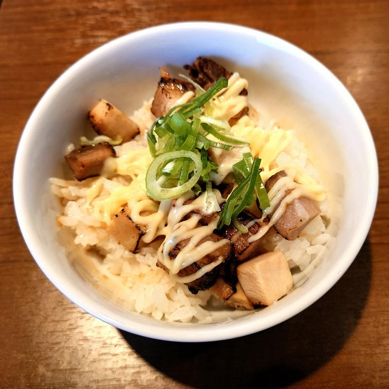 ミニチャーマヨ丼(塩そば専門ユイシキ)