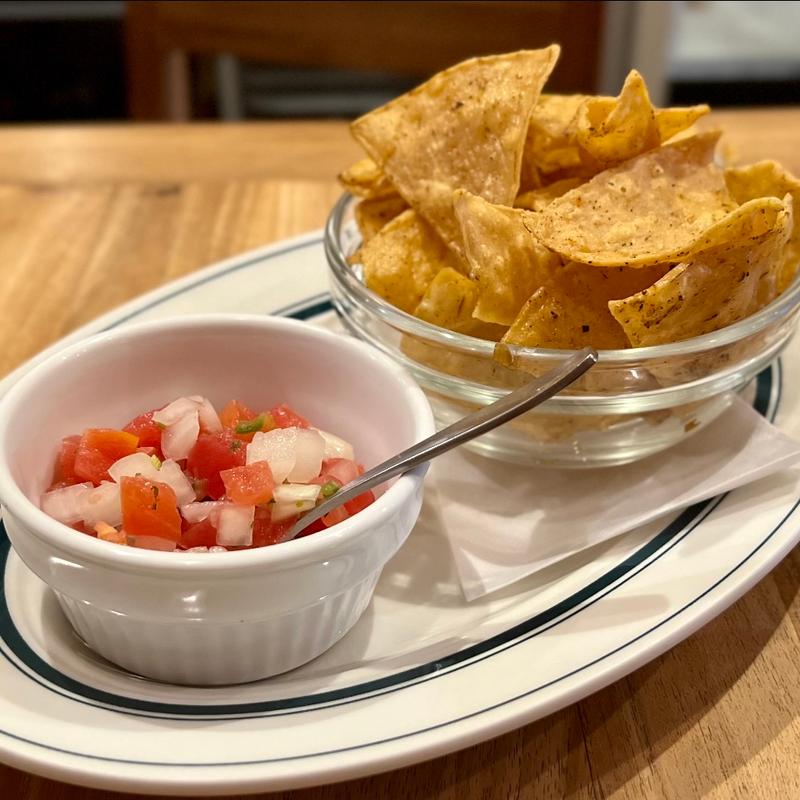 トルティーヤチップス(CRUZ BURGERS & CRAFT BEERS （クルズバーガーズ アンド クラフトビア）)