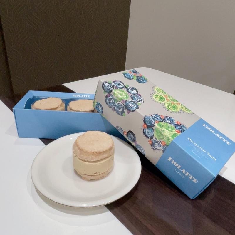 ダックワーズサンド・ラテシトロン(FiOLATTE エキュート品川店)