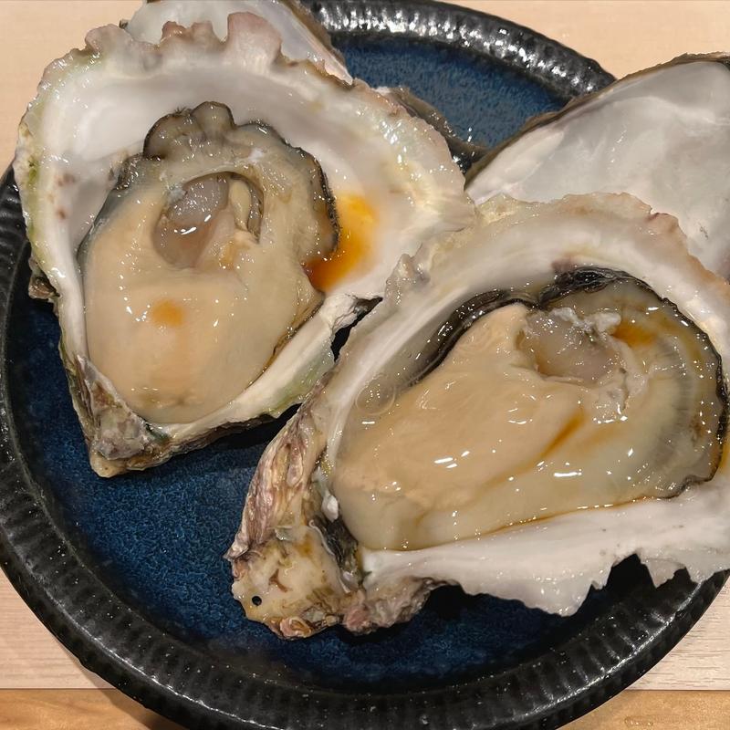 岩牡蠣(貝 刺身専門店 しらはら )