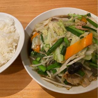 肉野菜炒め(中国料理 かおたん)