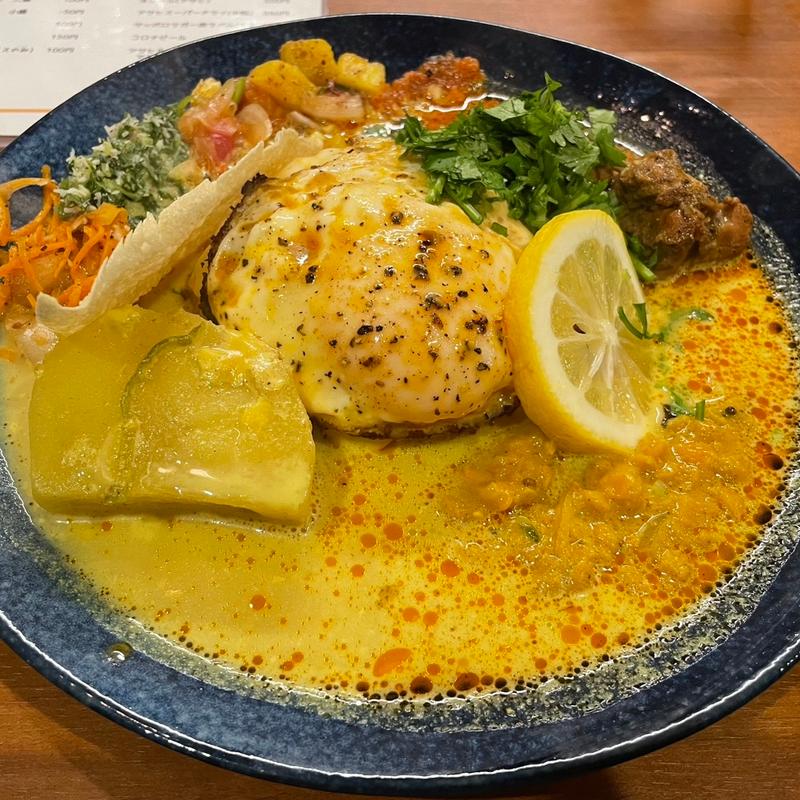 (スパイスカレー キテレツ)