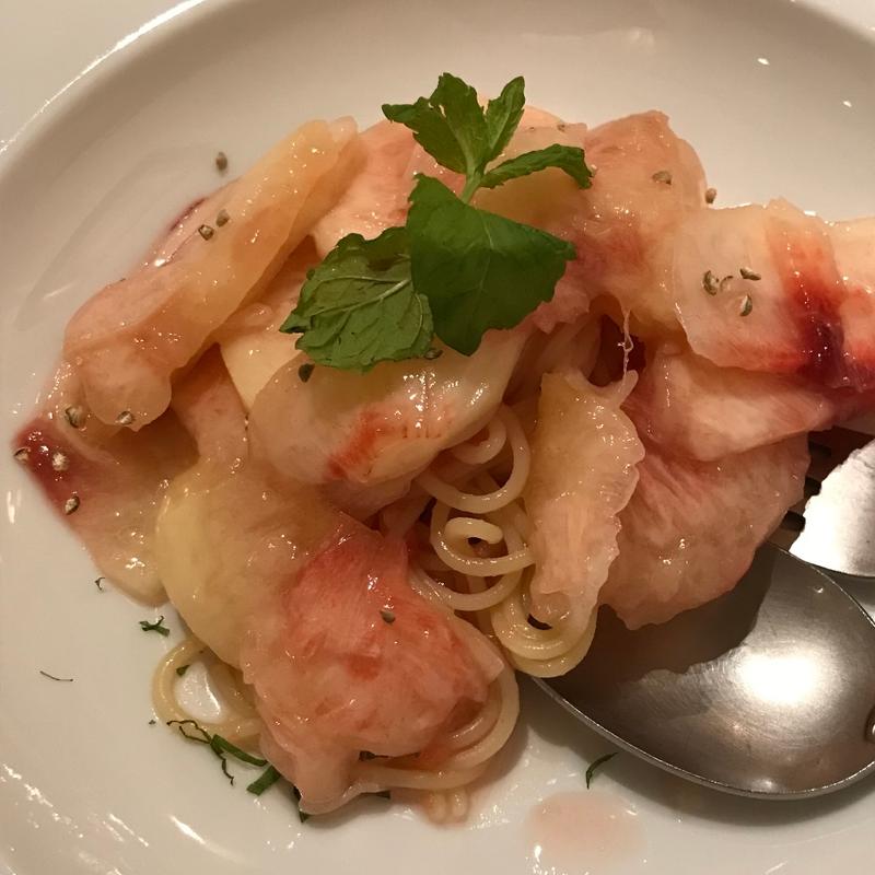 桃のパスタ(クラッティーニ/Crattini)