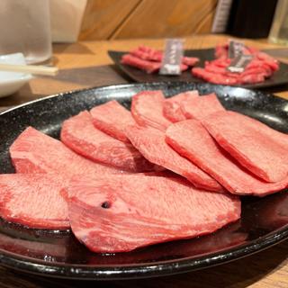 (焼肉キッチン NIKU YO-BI)