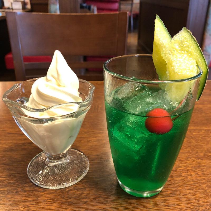懐かしのメロンクリームソーダ(トマト＆オニオン 我孫子店)