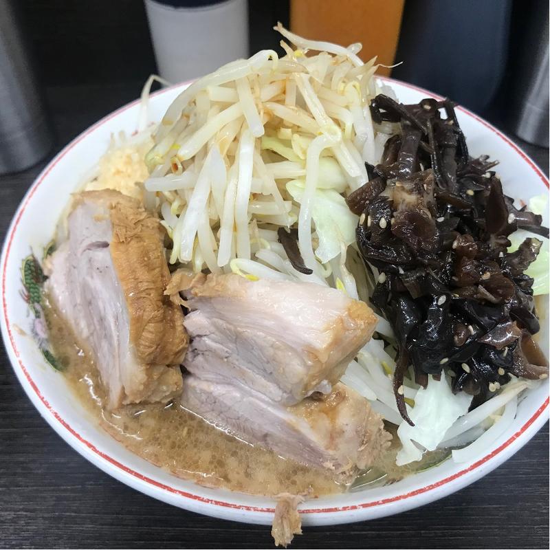 小ぶた(ラーメン二郎 川越店)