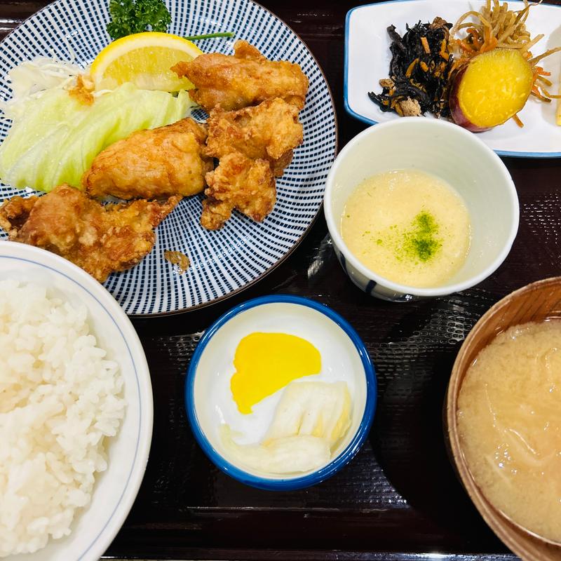若鶏のジューシー唐揚定食(鳥料理 藤よし LINKS UMEDA店)