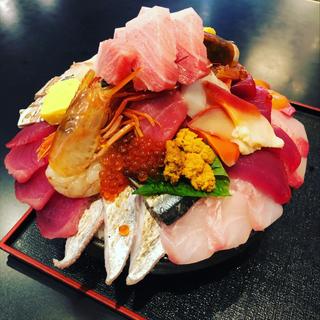 メガ海鮮丼(丼兵衛 )