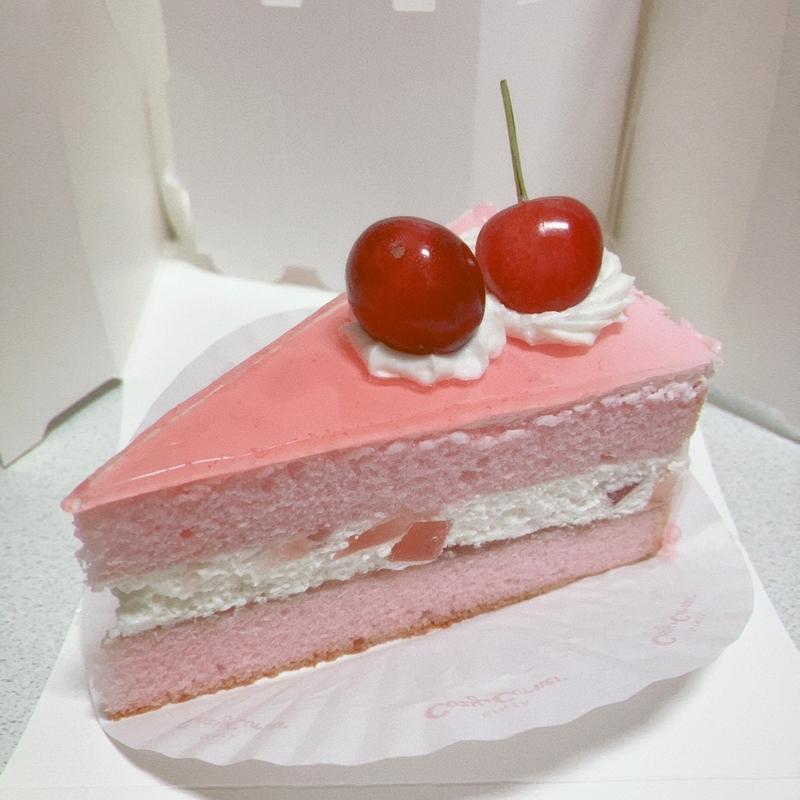 山形県産佐藤錦ショート(銀座コージーコーナー 新所沢店)