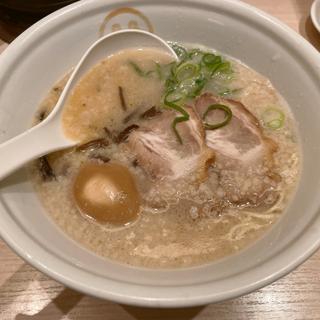 豚骨 味玉(TOKYO豚骨BASE MADE by博多一風堂 品川店 )