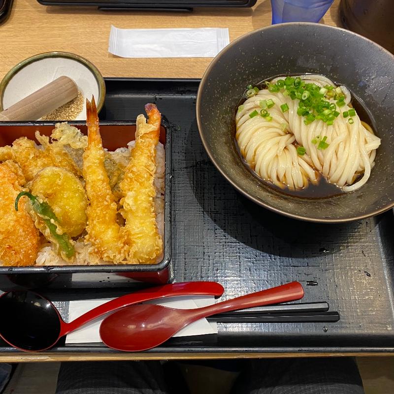 大本気天重＆ぶっかけうどん(山下本気うどん　新宿三丁目)