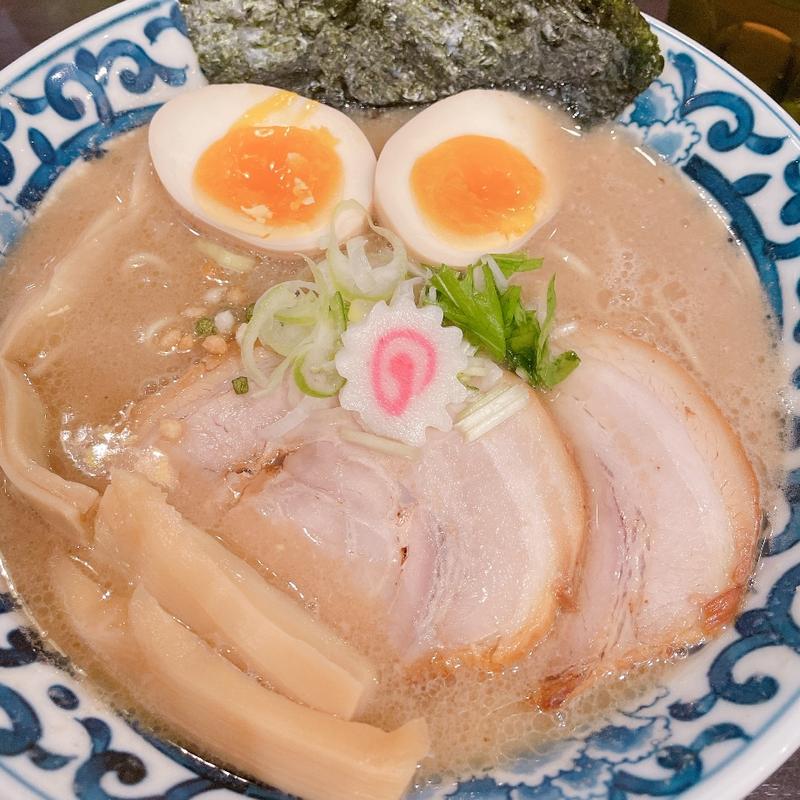 東京駅 らー麺(斑鳩)