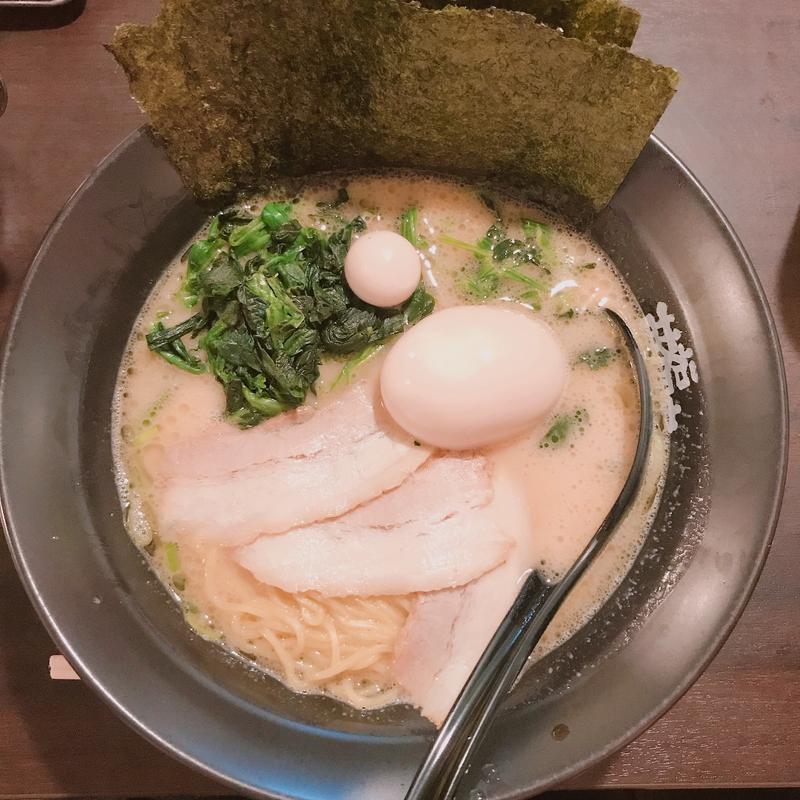 特製ラーメン(まんぷくや)