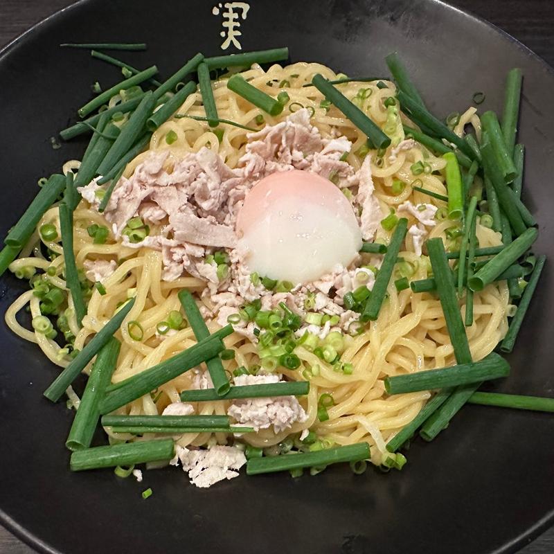 冷やしカレー麺(かれー麺 実之和)