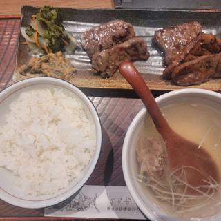 牛タン定食(伊達の牛たん本舗　本店)