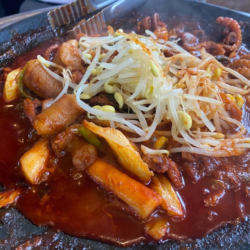 チュクミホルモンセット(豚キング)