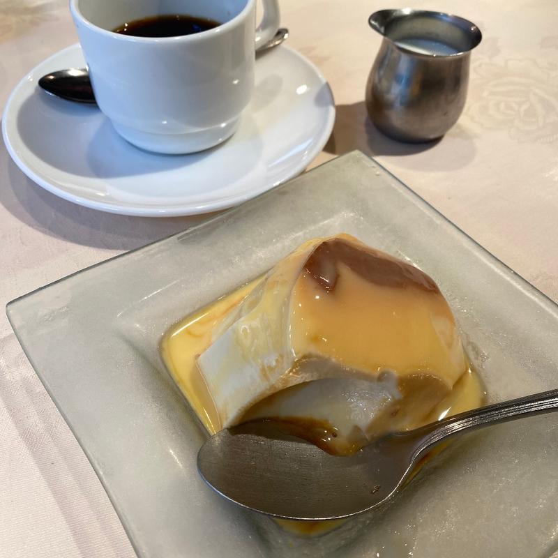 プリン(パリのワイン食堂)