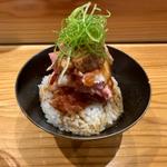 肉ごはん(めん呼白)
