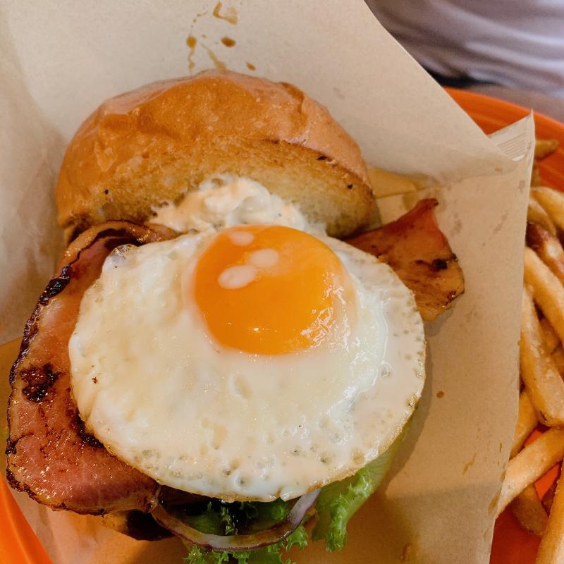 テリヤキエッグバーガー(コナズ珈琲浜松)