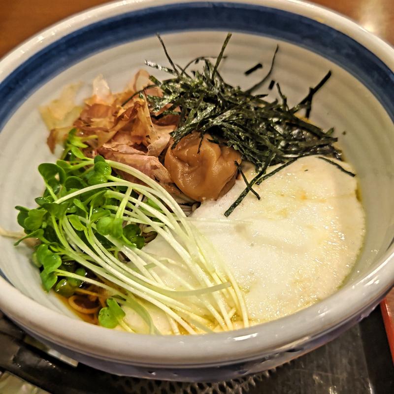 ぶっかけ梅とろろ(そば処 砂場)
