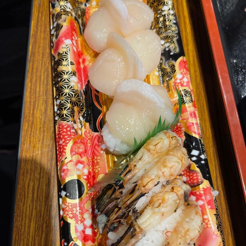 ホタテ＋炙りガスエビ(鹿渡島定置 能登食祭市場店)